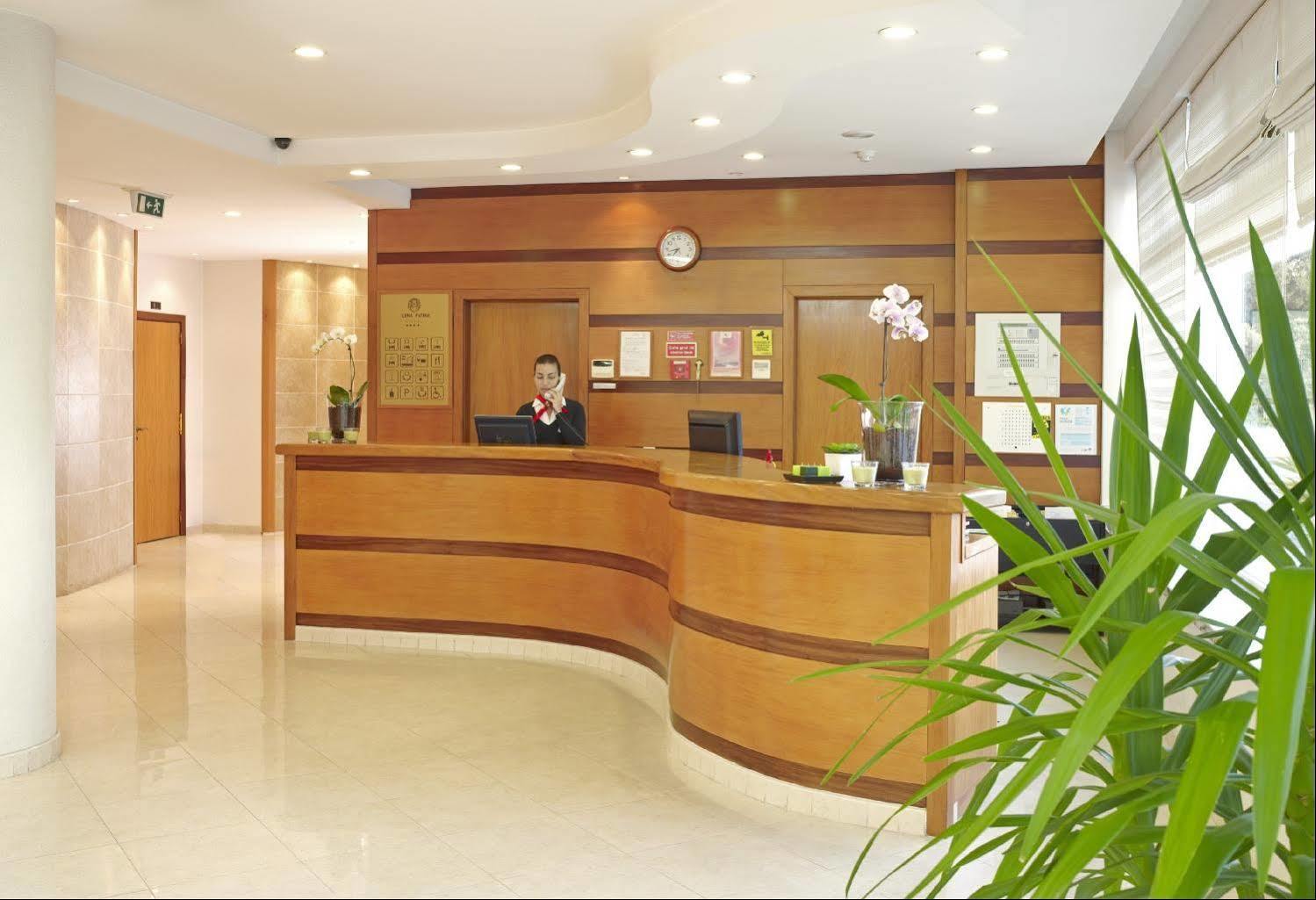 Hotel Coroa De Fátima Buitenkant foto